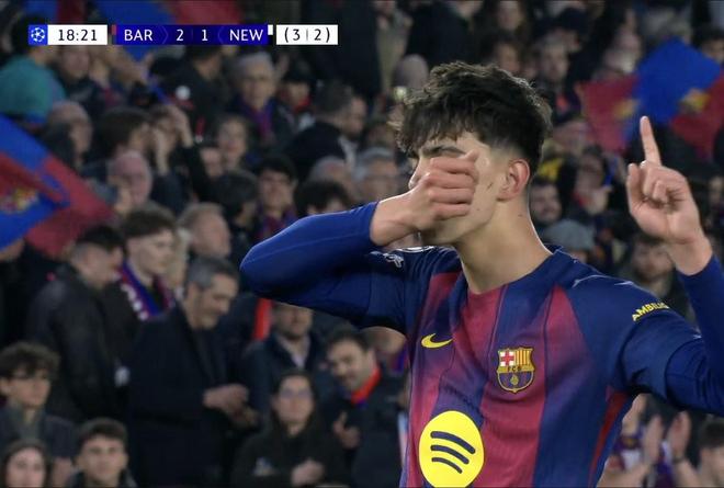 18岁296天，贝尔纳尔是欧冠淘汰赛进球第三年轻的巴萨球员